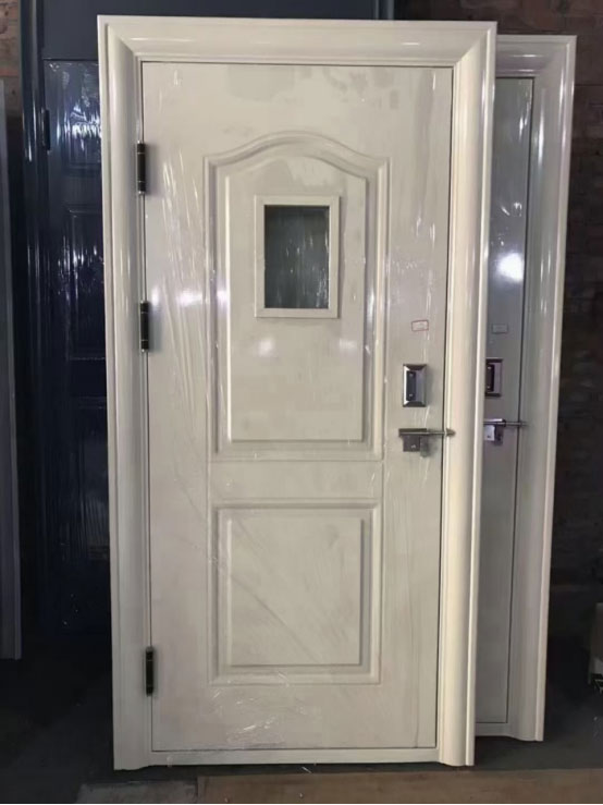 安宁学校教室门