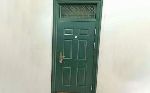 安宁学校教室门