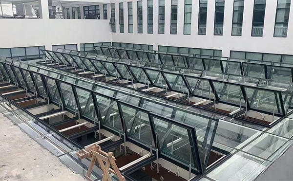 百安科技有限公司近期安宁排烟窗项目案例分享