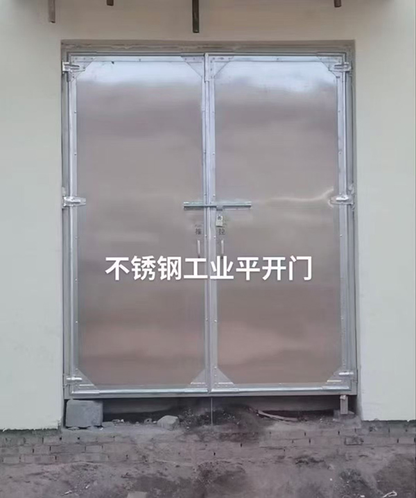 不锈钢安宁工业平开门在现代工业场景中的应用实践