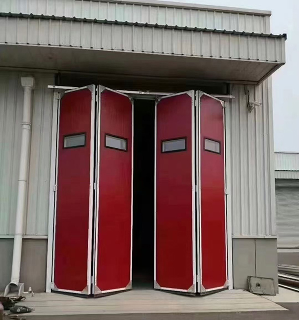 安宁工业折叠门在大型装配车间出入口的应用实例