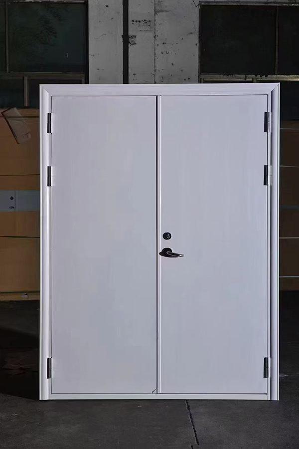 酒店项目完成公共区域安宁防火门布设