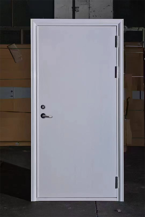 社区活动中心加装安宁防火门保障居民安全